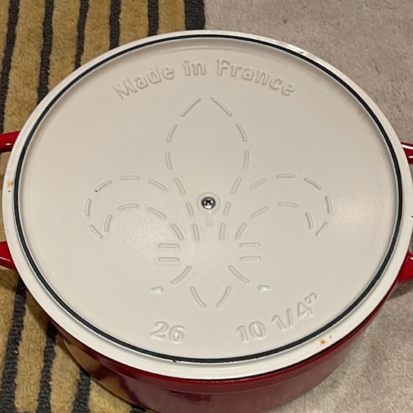 Fontignac 5.5-quart Qt Cast Iron Dutch Oven Red France - Picture 3 of 6